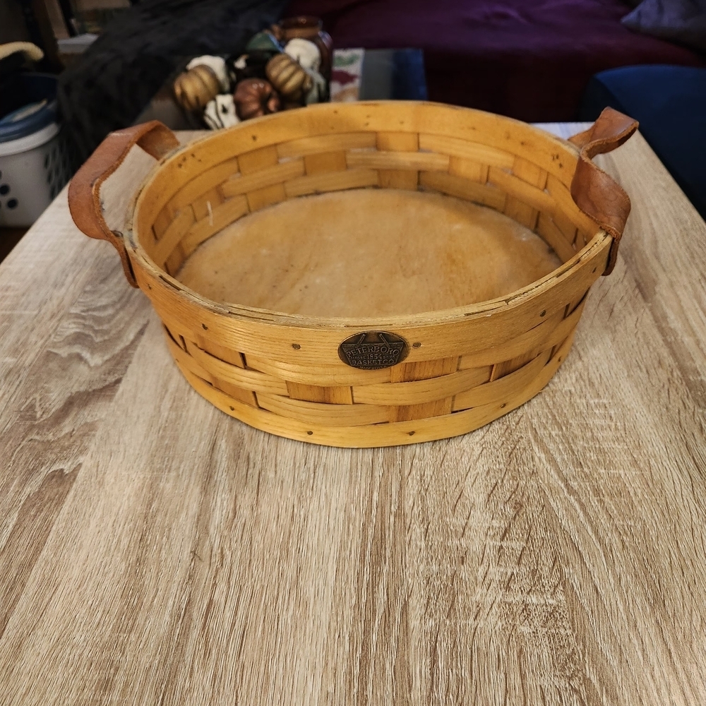 Peterboro Basket Company Round 12" With Leather Handles